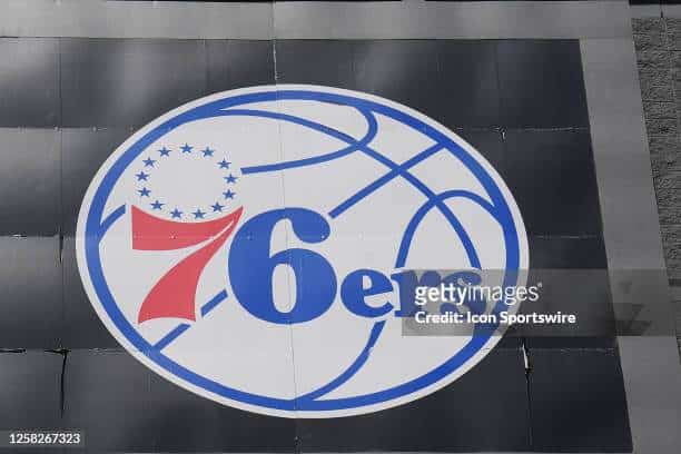 Philadelphia 76ers vs Dallas Mavericks