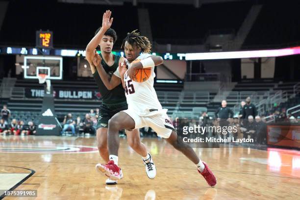 Omaha Mavericks vs Denver Pioneers 