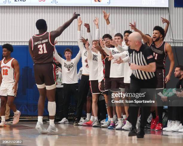 Brown Bears vs Yale Bulldogs