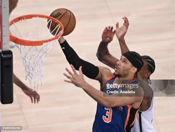 The Knicks and Pacers will clash once again on Sunday at Madison Square Garden. Will home team hold serve once again or will the road team finally break through?