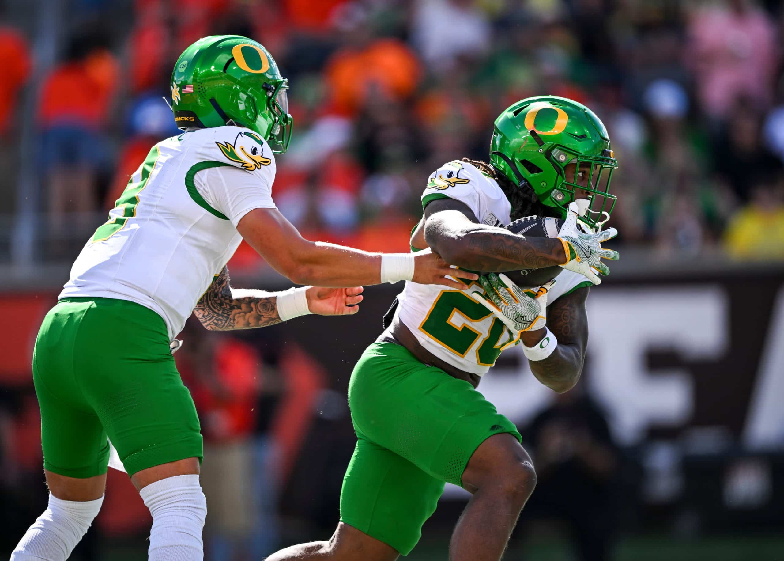 Oregon Ducks QB Dillon Gabriel